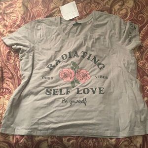 Cute plus size gray crop top